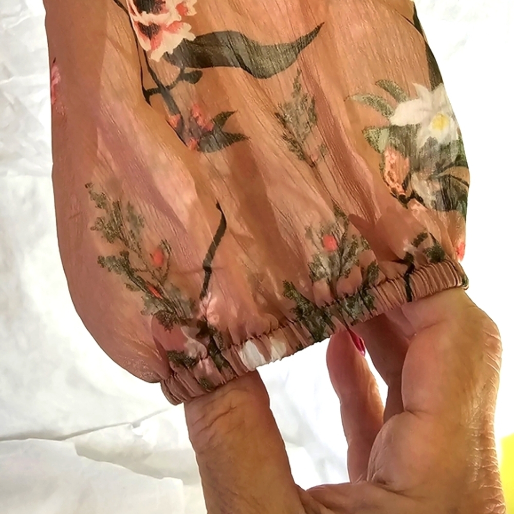 Lulus NWT Printed Faux-Wrap Dress Sz M Freshly Pick Soft Floral Cottagecore - Picture 6 of 12